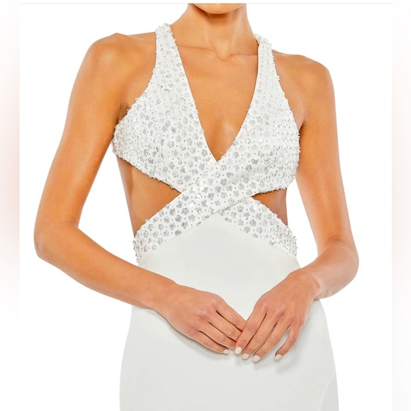 MAC DOUGGAL FLORAL SEQUINED CRISS CROSS BODICE GOWN-6390 - Picture 3 of 3